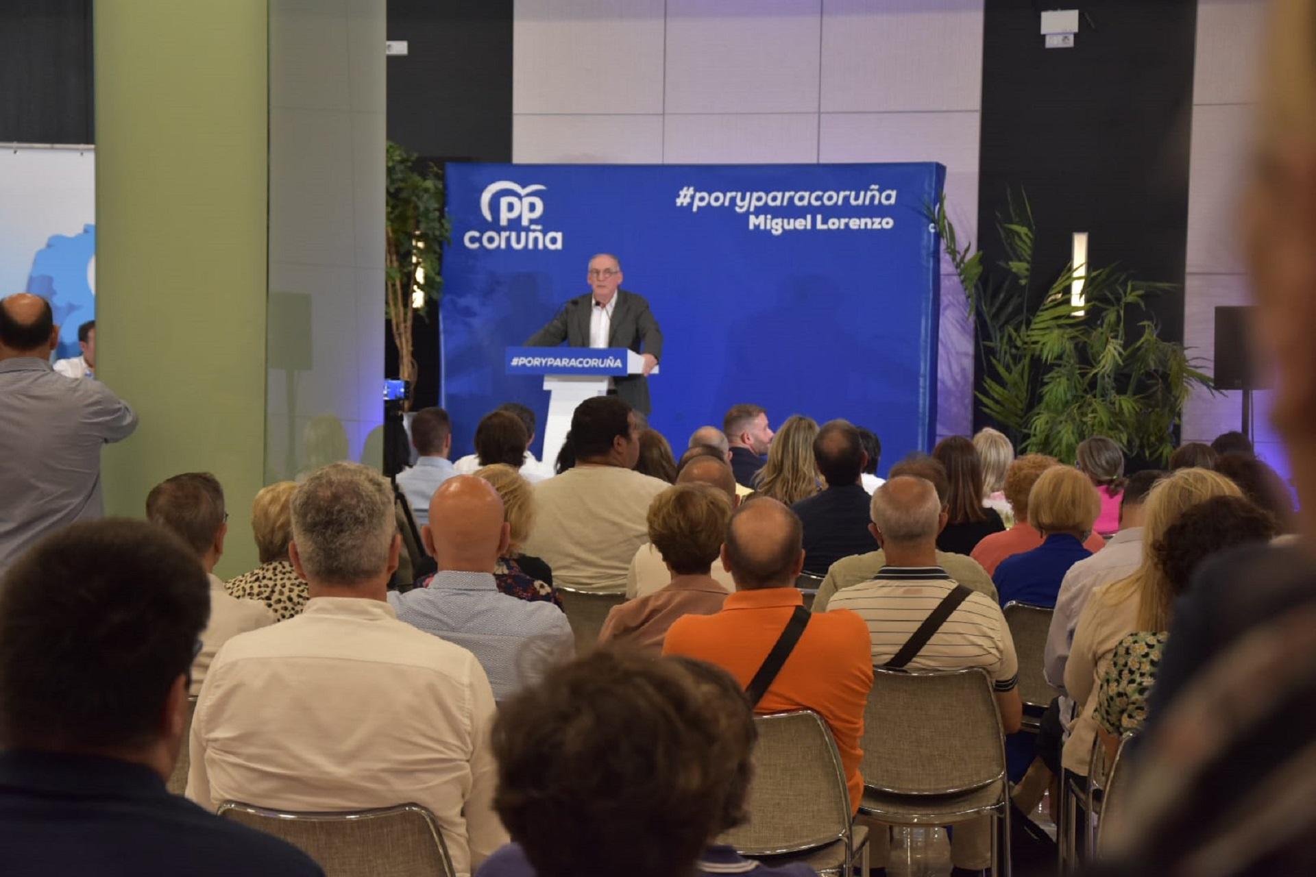 Miguel Lorenzo en el Congreso del PP de A Coruña.