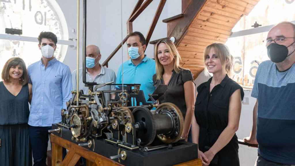 Puesta en marcha del nuevo reloj de Santa Irene, en Vigo.