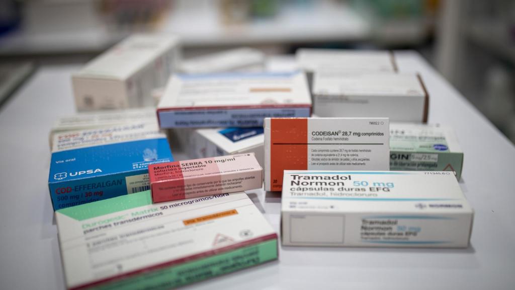 España es el mayor productor de opio legal del mundo. Con esta sustancia, Alcaliber fabrica todo tipo de medicamentos.