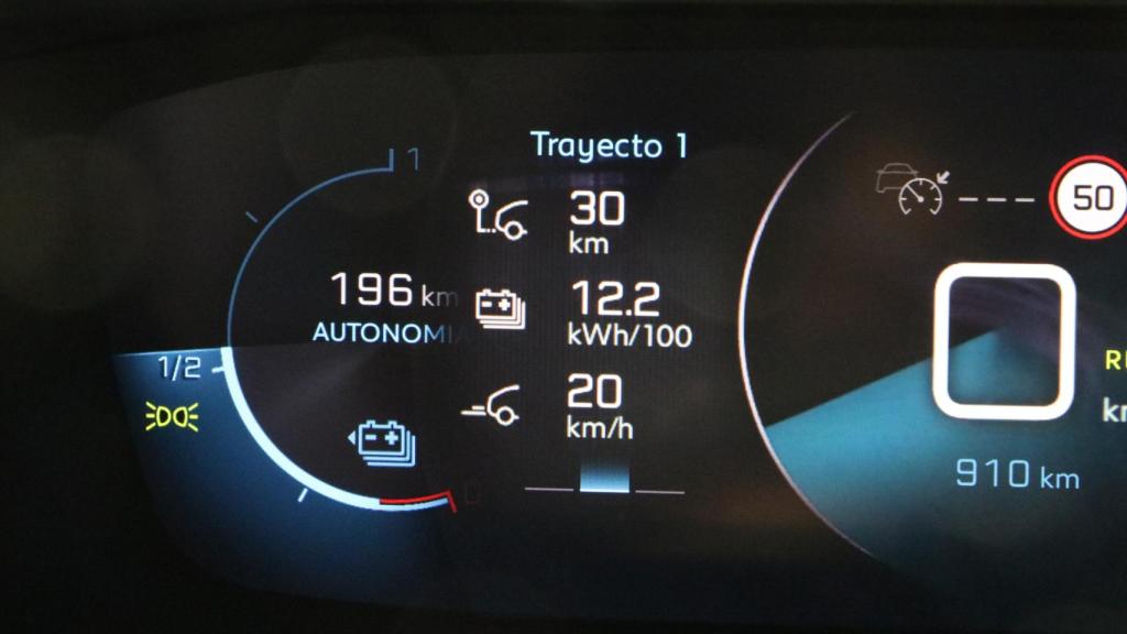 El consumo obtenido ha sido de 12,2 kWh cada 100 kilómetros.