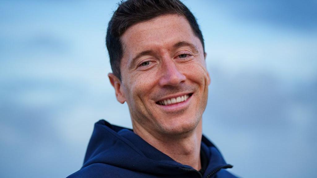 Lewandowski: Estoy aquí para ayudar al Barça a volver a lo más alto