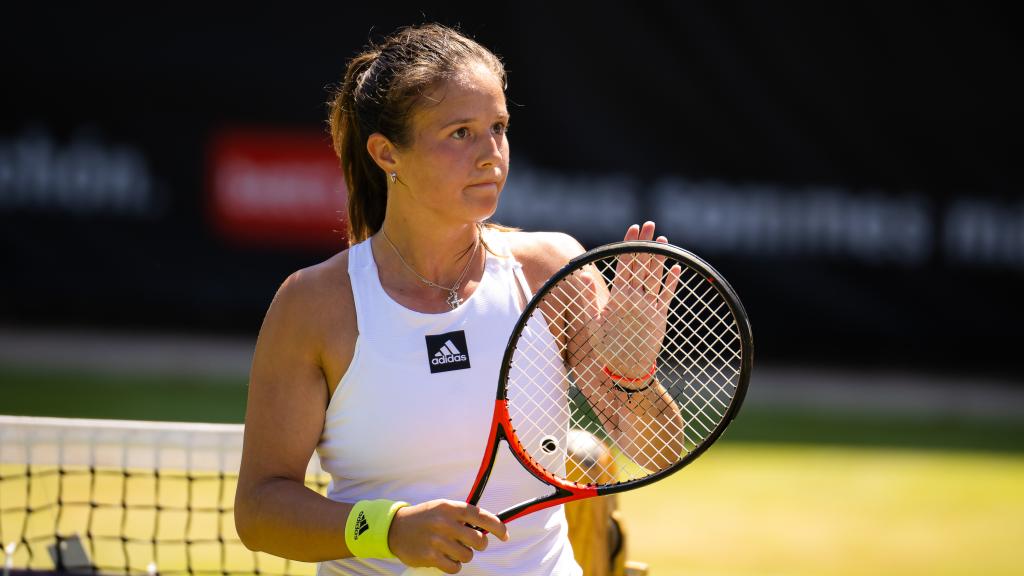 La tenista rusa Daria Kastakina en un torneo sobre hierba.