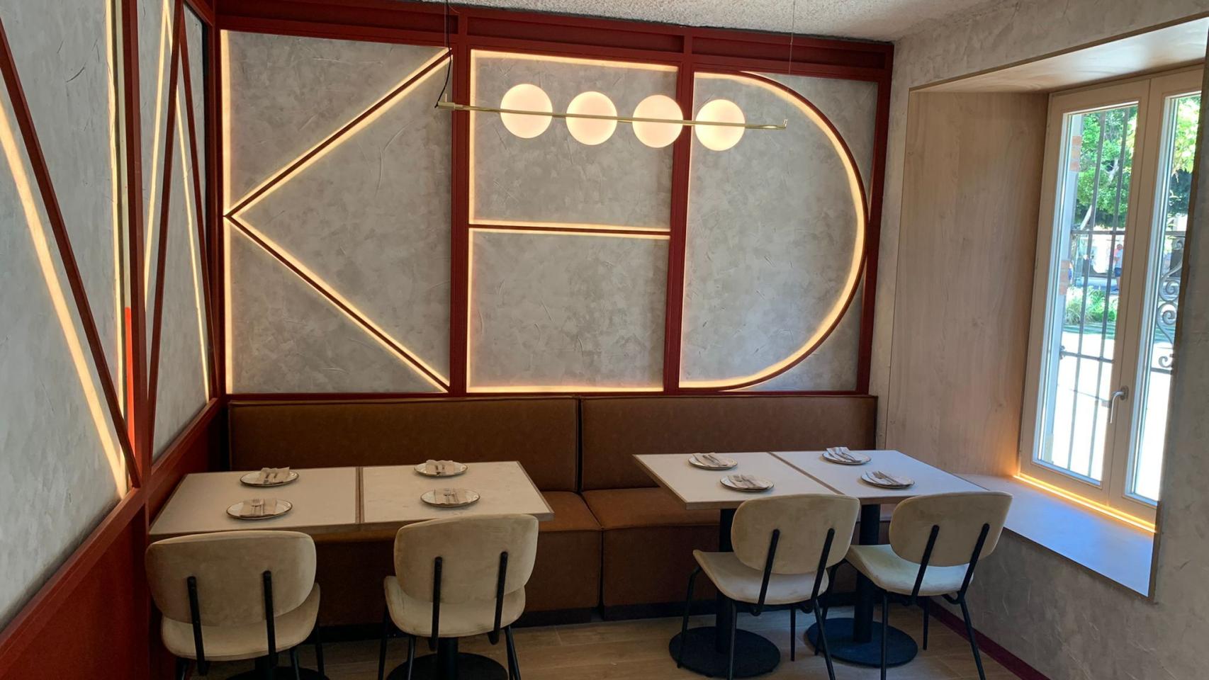 El interior del restaurante en la Alameda.