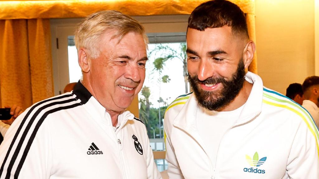 Karim Benzema y Carlo Ancelotti.
