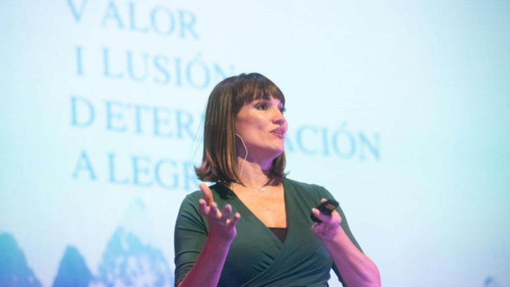Irene Villa durante una de sus conferencias.