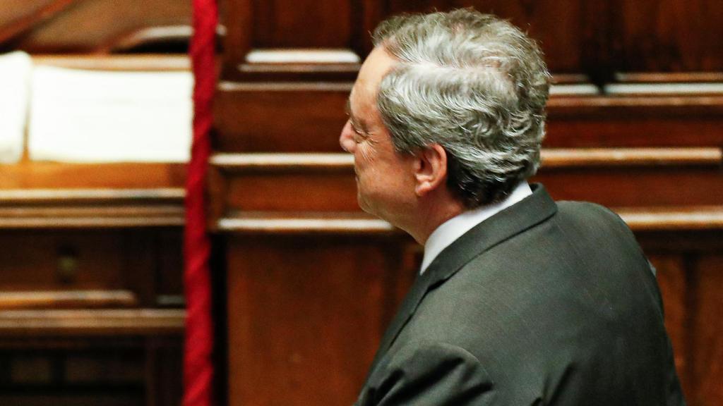 Mario Draghi este miércoles, a la salida del Parlamento.