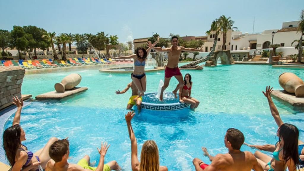 Zona acuática de Terra Mítica.