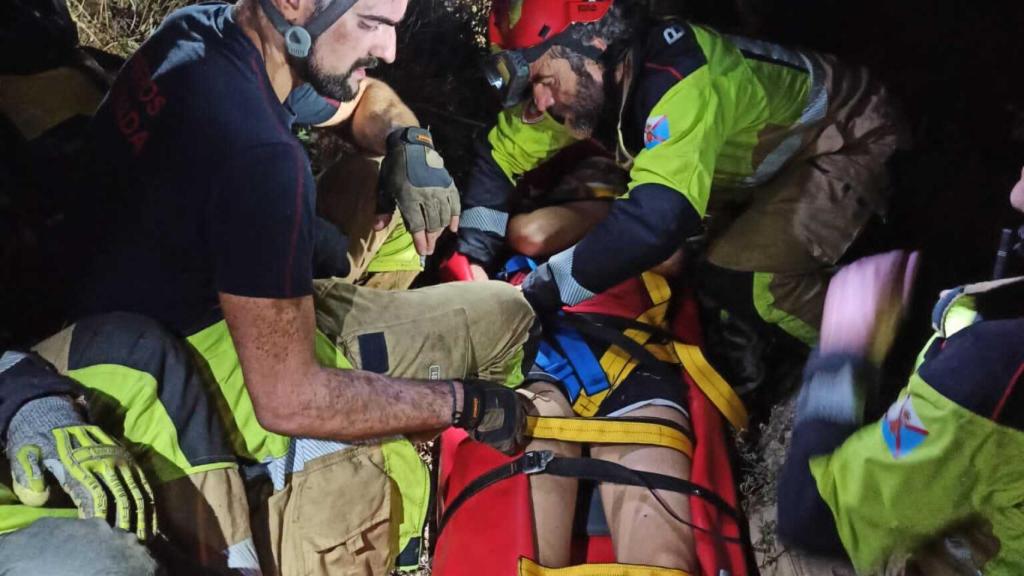 Imagen de medios atendiendo a la escaladora