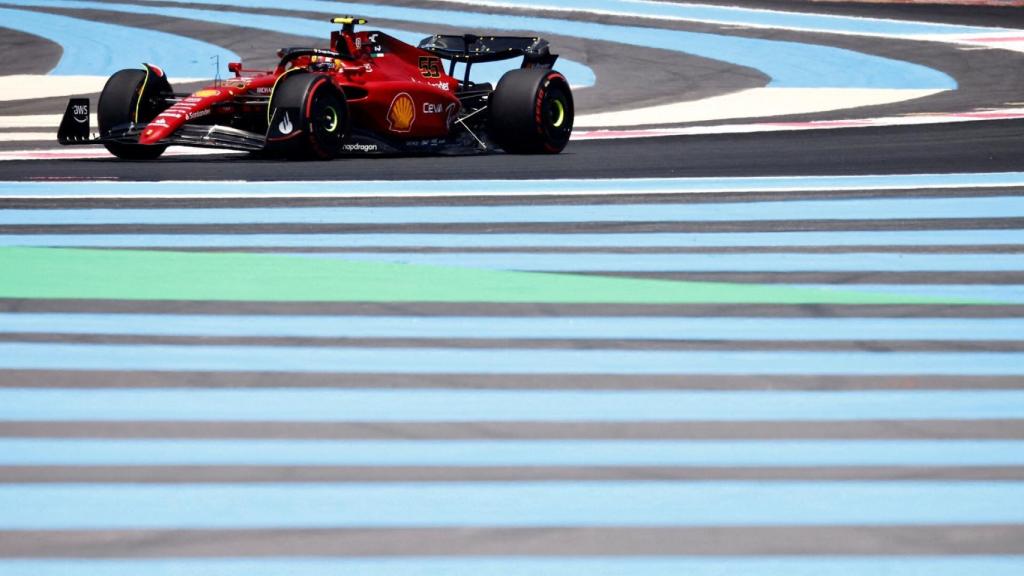 Carlos Sainz en el circuito de Paul Ricard.