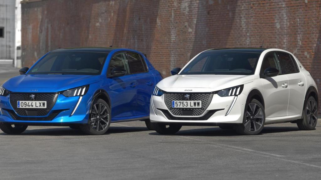 El eléctrico inicialmente es 9.000 euros más caro pero luego se compensa.