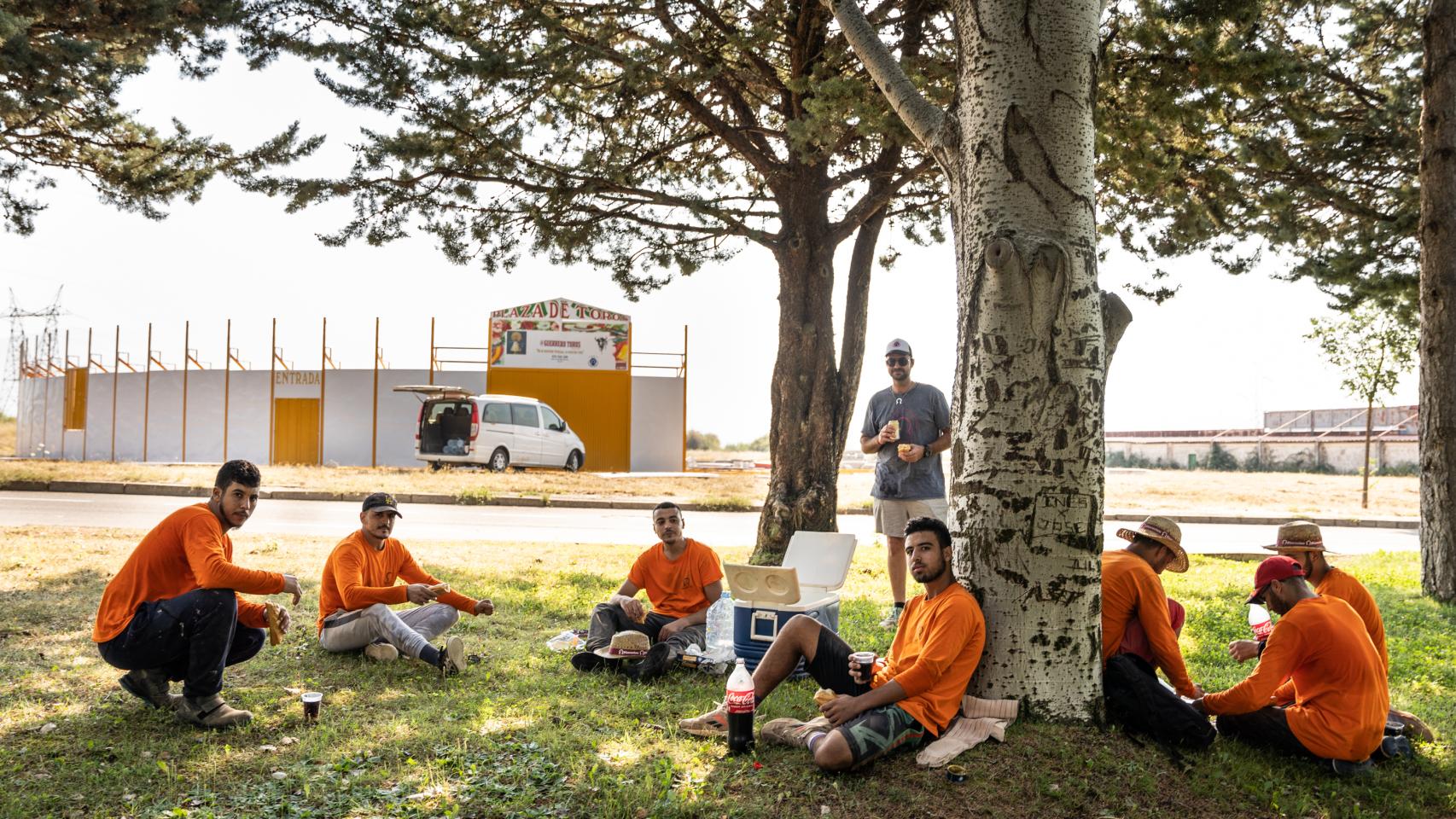 José Guerrero monta plazas de toros portátiles por los pueblos de España