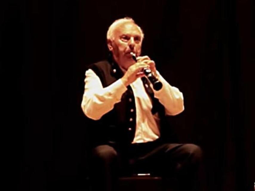 Librado Rogado con su dulzaina