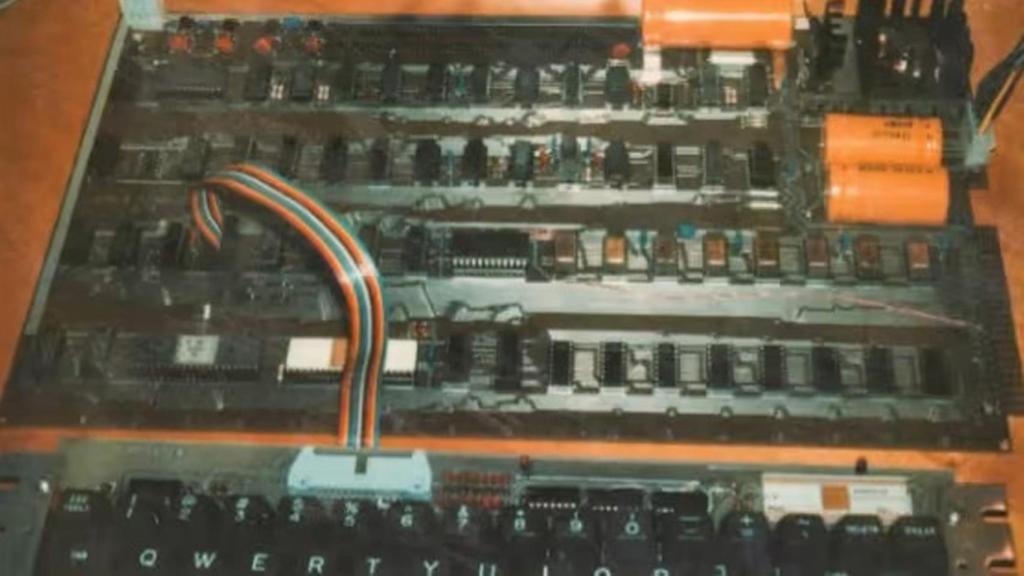 Fotografía tomada por Terrell en 1976 que prueba que es la misma placa.