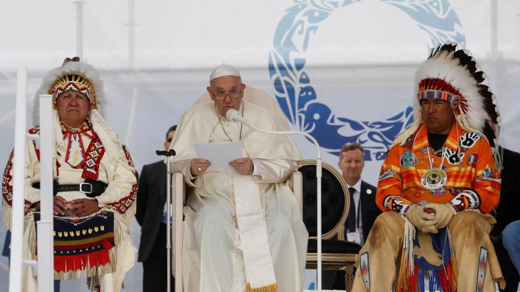 El papa pide perdón a los indígenas.