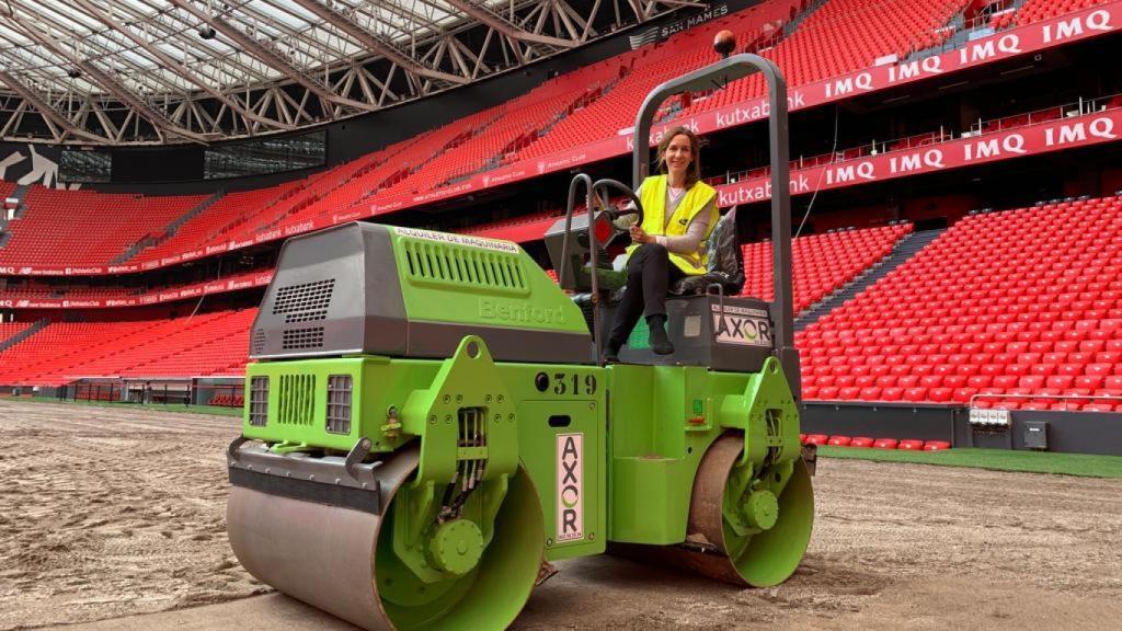 María Cremades, dueña de la empresa de producción de tepe 'Tapiz Verde'
