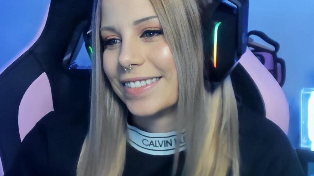 Biyin en un directo de Twitch.