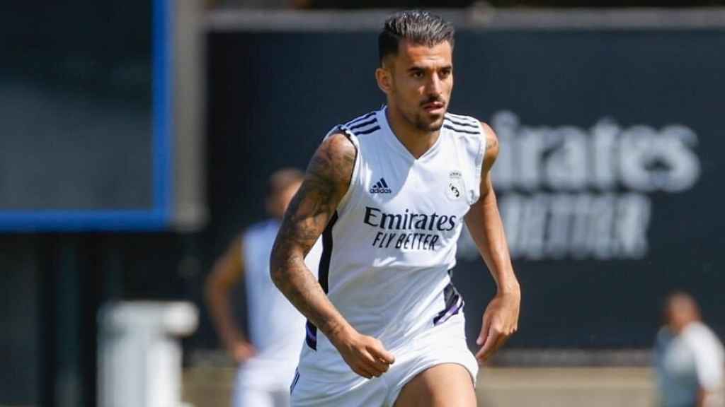 Ceballos, un perfil diferente y la falta de ofertas facilitan su posible continuidad en el Real Madrid