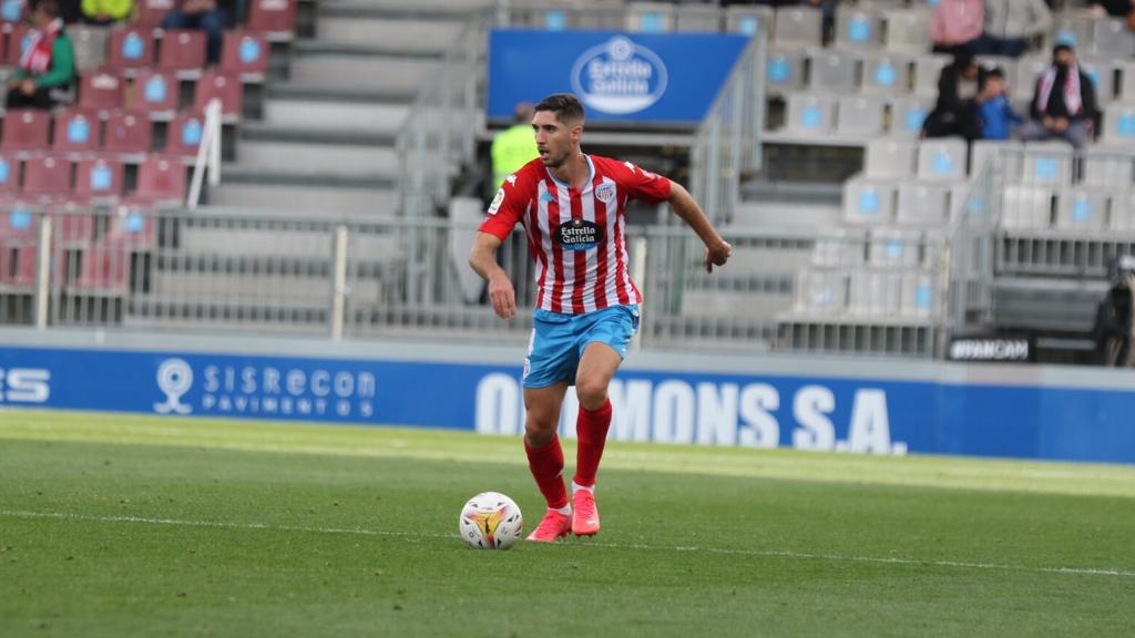 Juan Antonio Ros con el Lugo. Foto: Twitter @JA_Ros22.