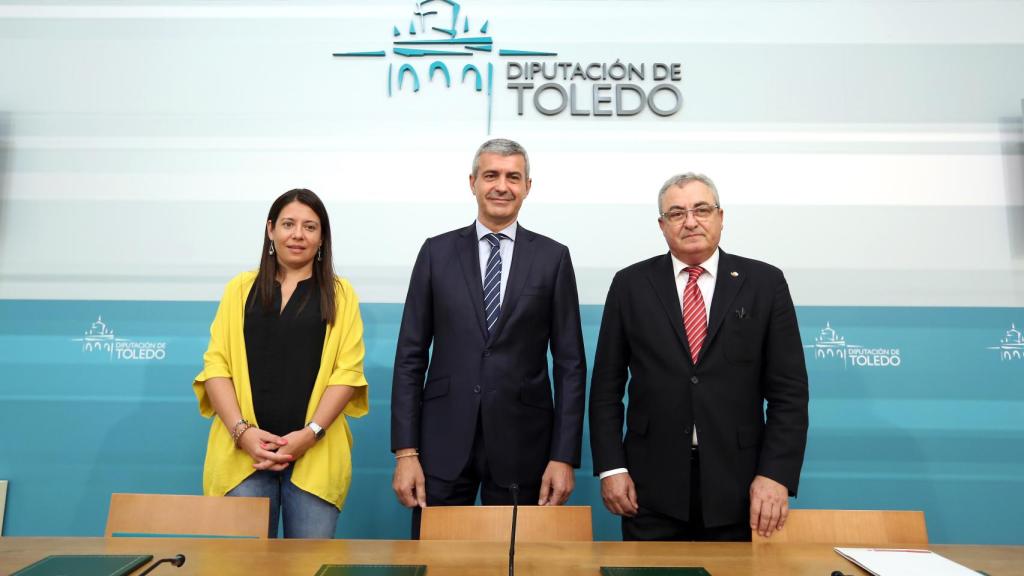 Firma del convenio para atender las situaciones de vulnerabilidad infantil