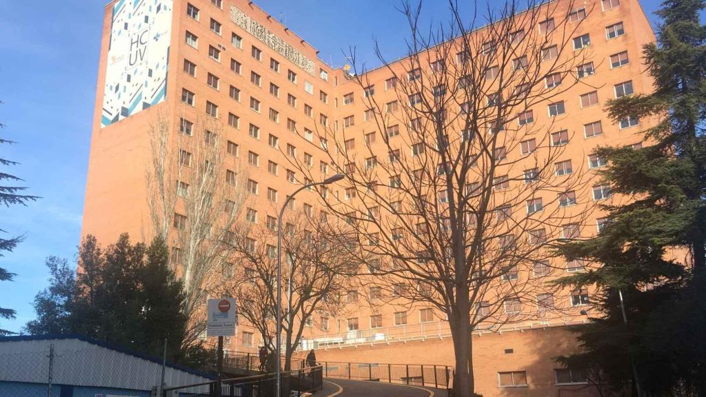 Fachada del Clínico de Valladolid