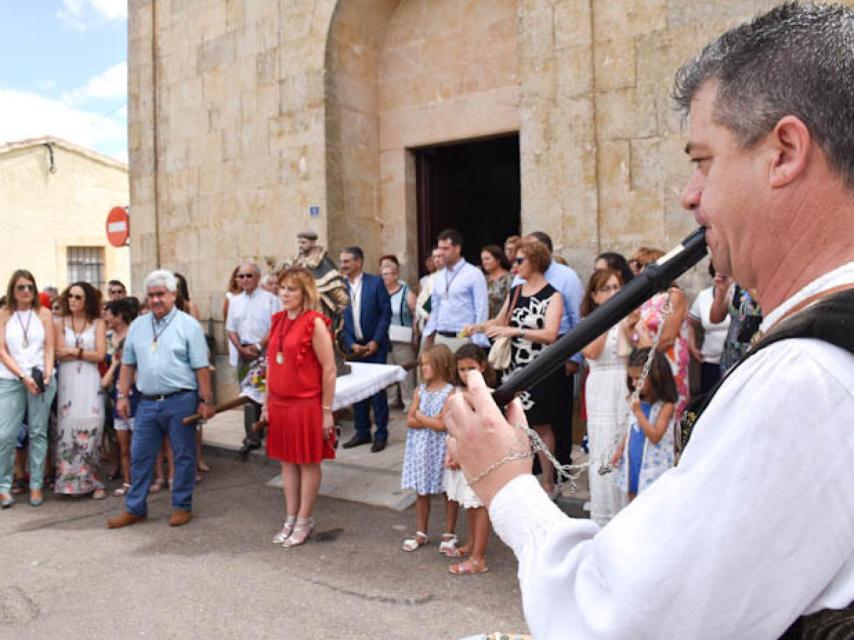 La música tradicional no puede faltar en las fiestas de Doñinos