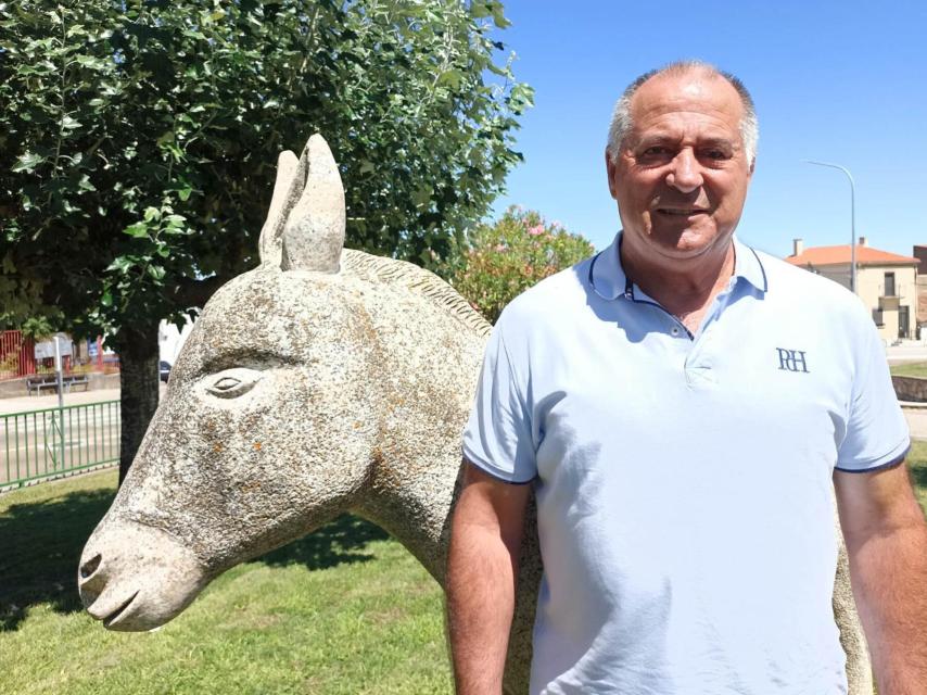 El alcalde de Villarino de los Aires, Julián Martín Jiménez (PP)