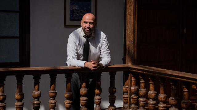 El abogado Miguel Ángel Rodríguez Arias, en el Café Don Manuel de La Palma.
