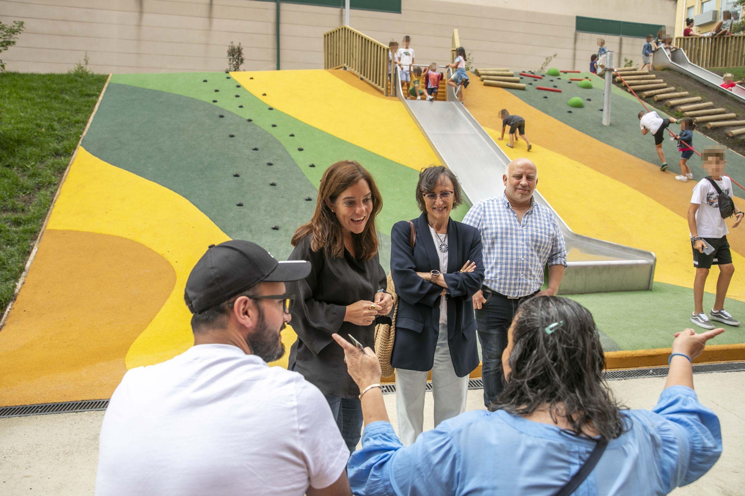 Inés Rey visita el Corredor Verde de Novo Mesoiro (Concello da Coruña).