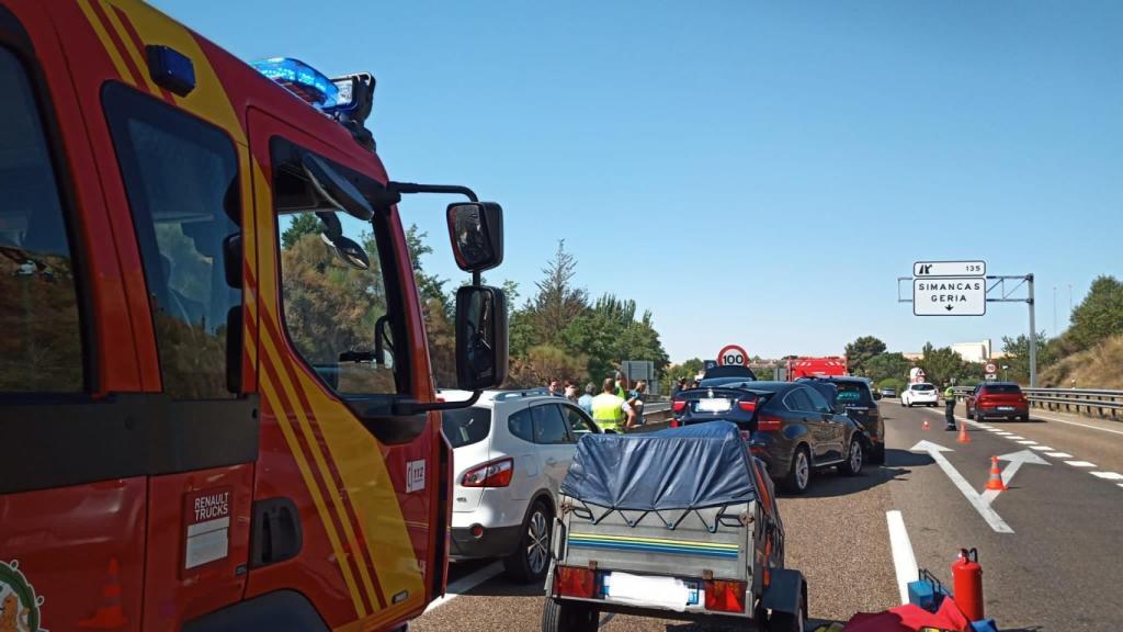 Colisión en cadena en la A-62 a la altura de Simancas