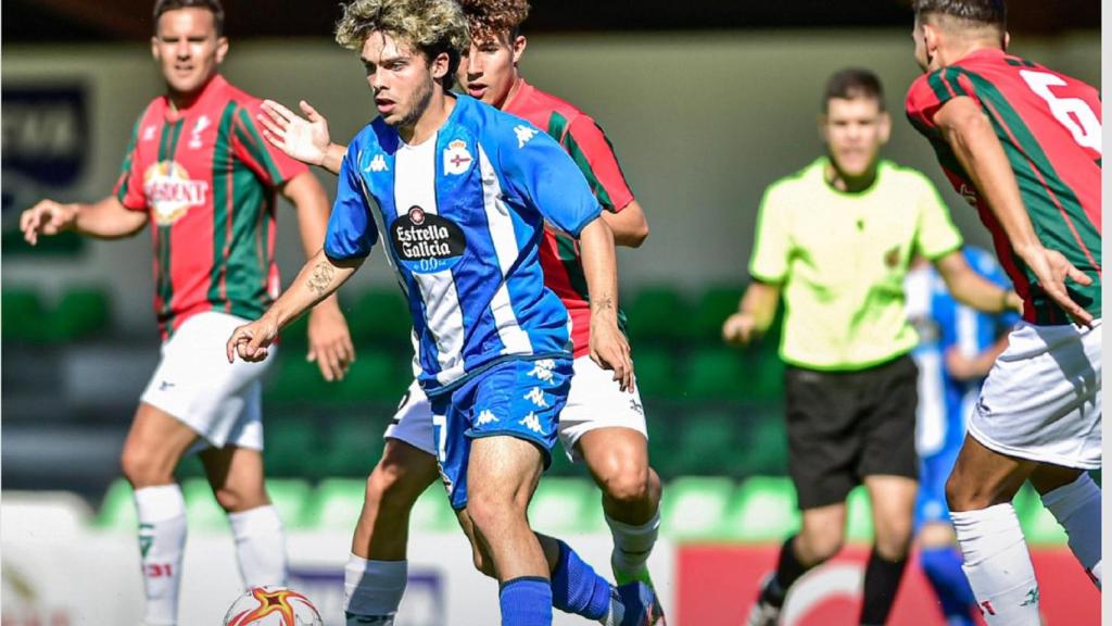 Un momento del encuentro entre el Dépor y el Vilalbés.