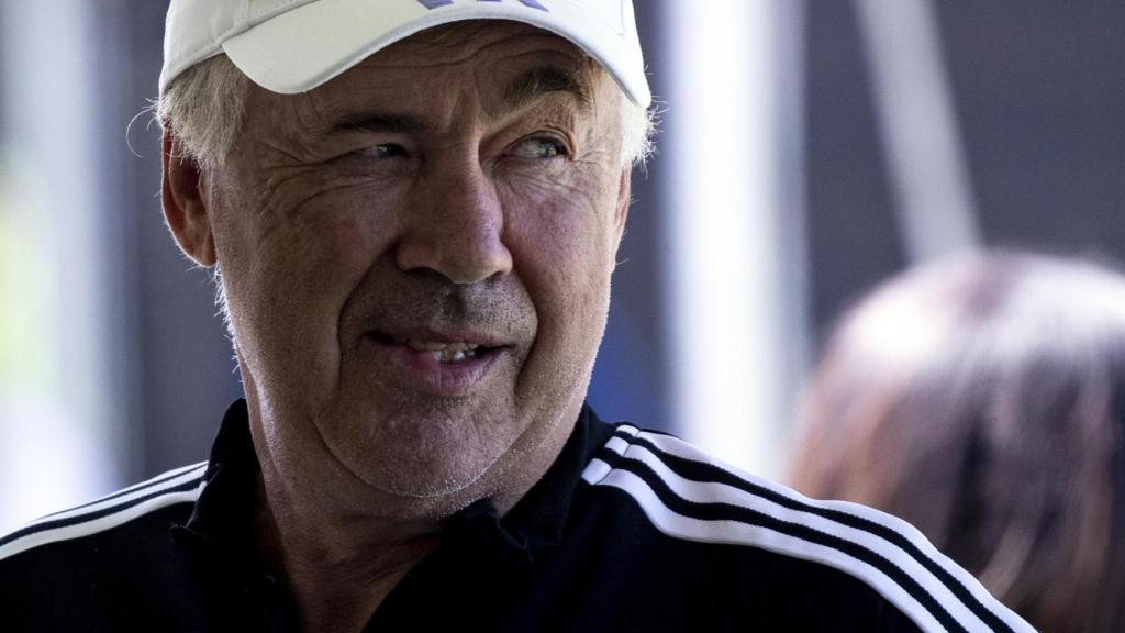 Carlo Ancelotti, en un entrenamiento del Real Madrid