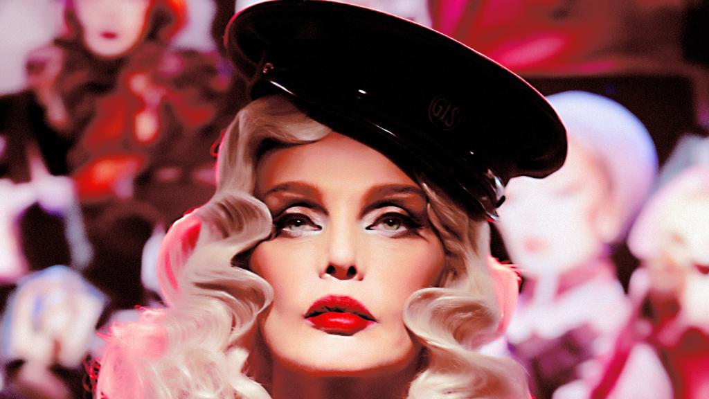 Dambasle interpretando a la gran Marlene Dietrich.