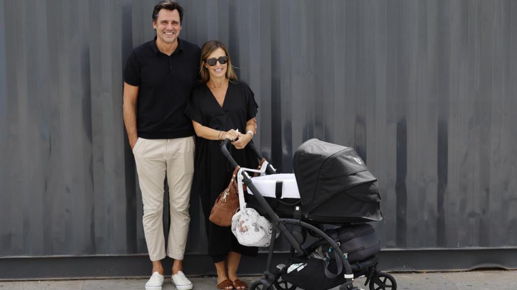 Ion Aramendi y su esposa, felices de poder volver a casa.