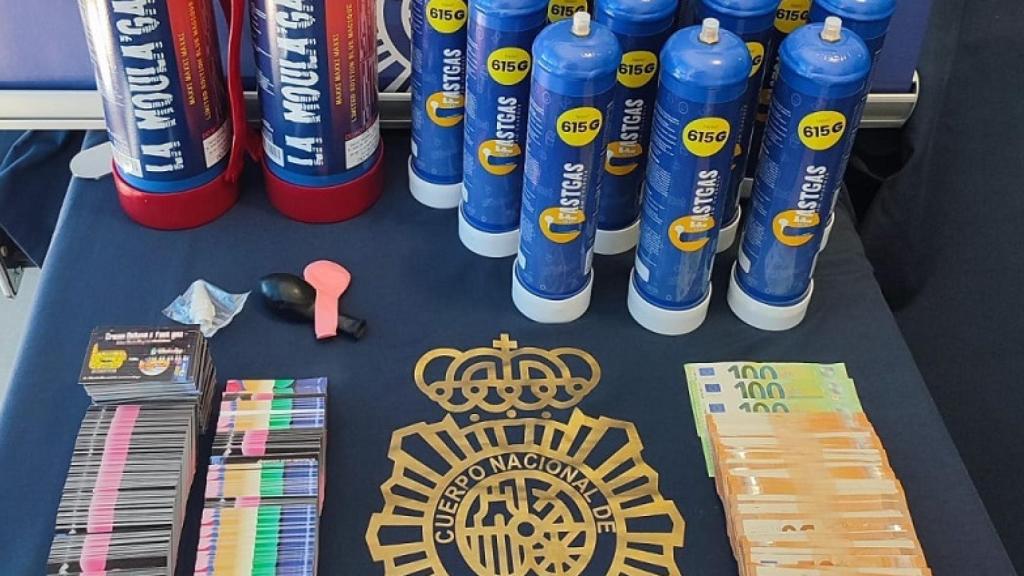 Material incautado en la operación.