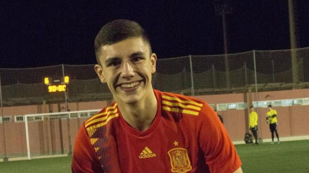 Juan Rodríguez, en las categorías inferiores de la Selección