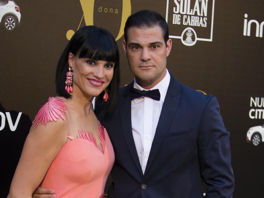 Irene Villa y Juan Pablo Lauro en un evento público en junio de 2017.