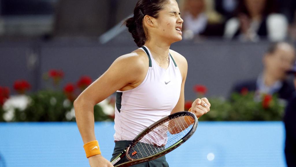 Emma Raducanu, se lamenta tras una derrota