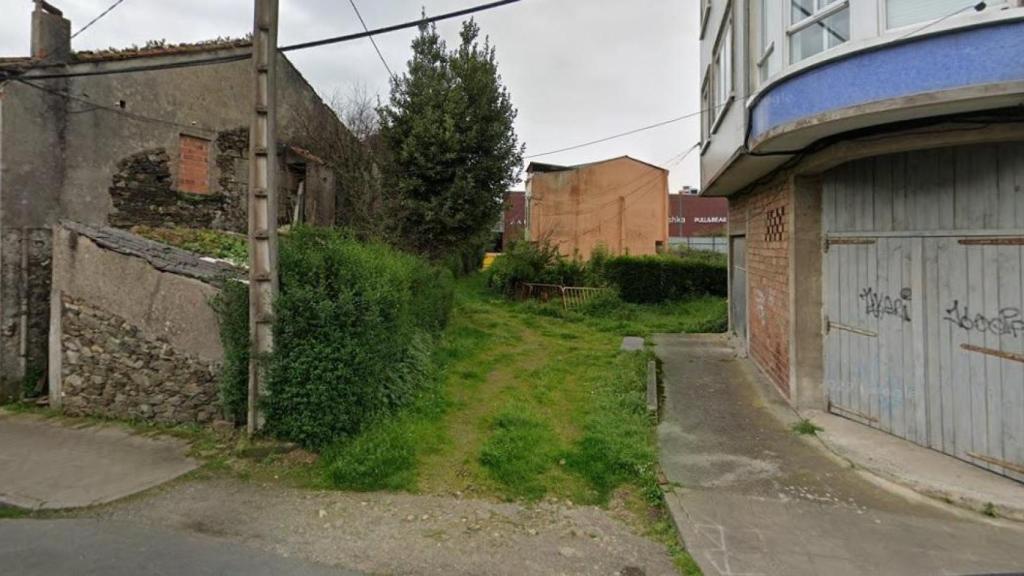 Punto en el que se abrirá el nuevo vial que conectará ambas calles en A Gándara