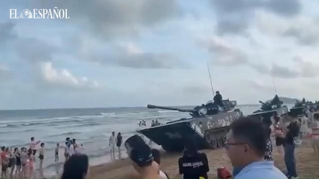 China comienza sus maniobras militares con fuego real cerca de Taiwán