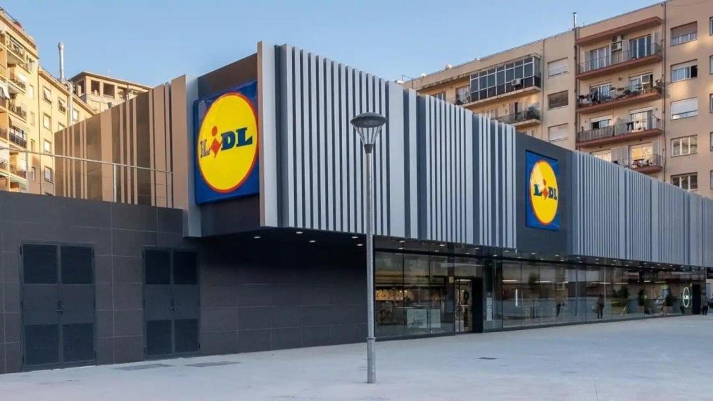 Fachada de Lidl.