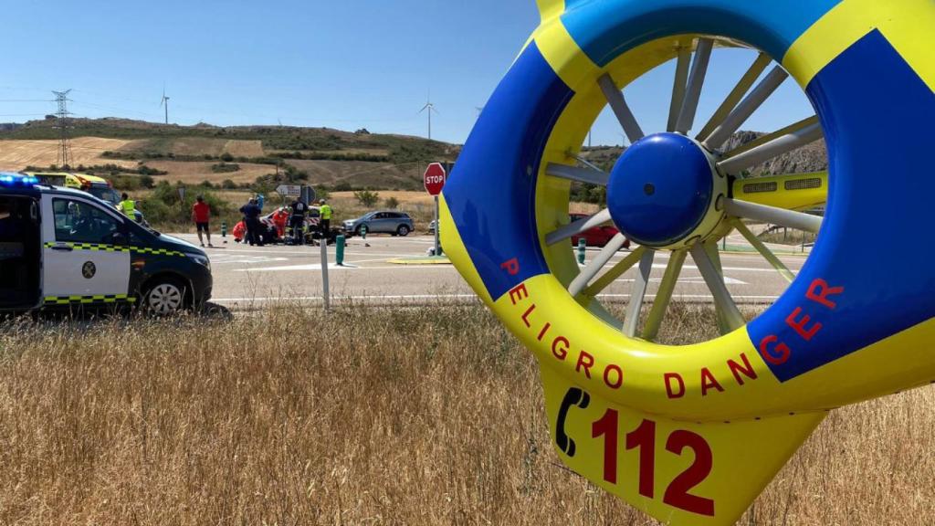 Foto de archivo con un helicóptero medicalizado del Sacyl