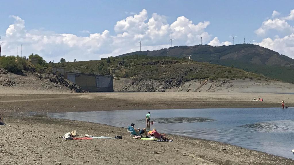 El embalse de Villameca, en León