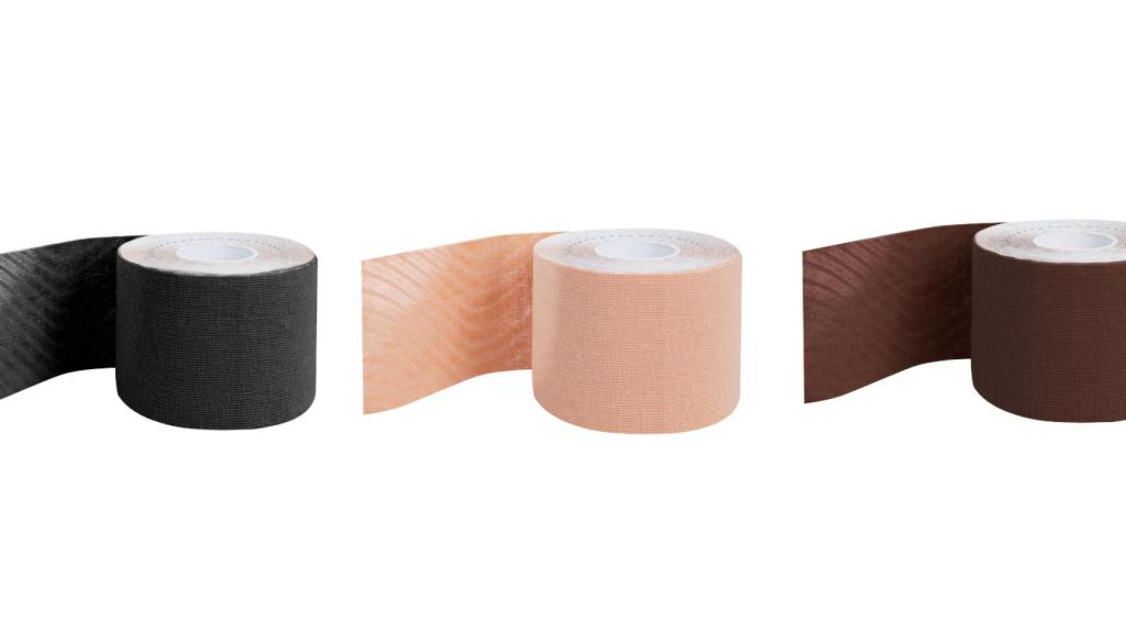 Las cintas adhesivas multiposición para lucir escotes.