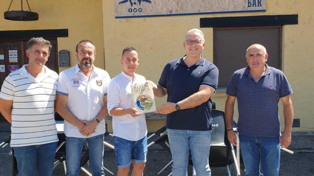 El bar 'El Granuja' de Villardeciervos, nuevo miembro de la marca Meseta Ibérica
