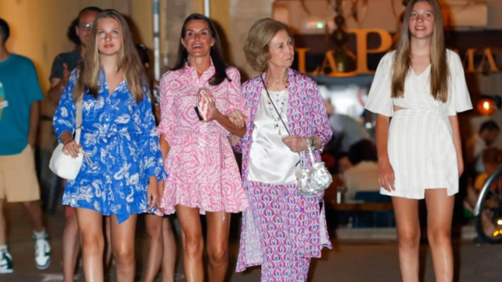 Letizia, Leonor, Sofía y la reina Sofía, de cena en Palma.