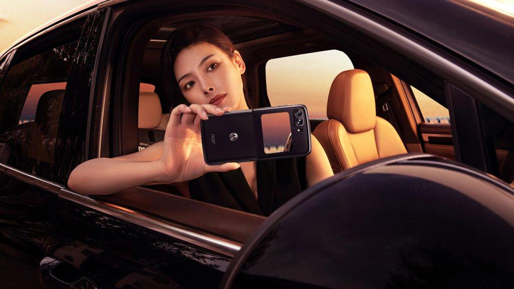 Moto Razr 2022 cámara