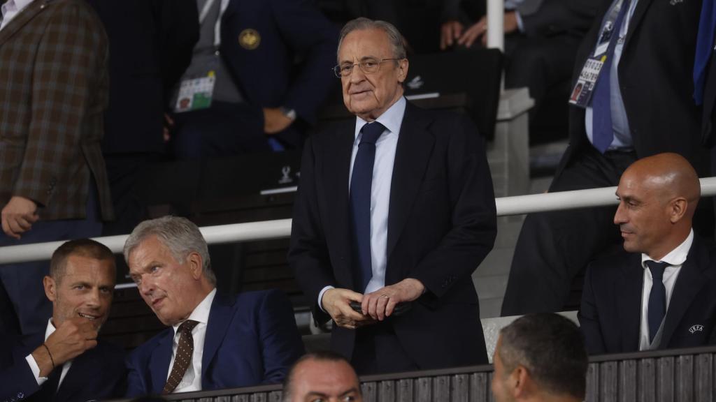 Florentino Pérez en la Supercopa de Europa.