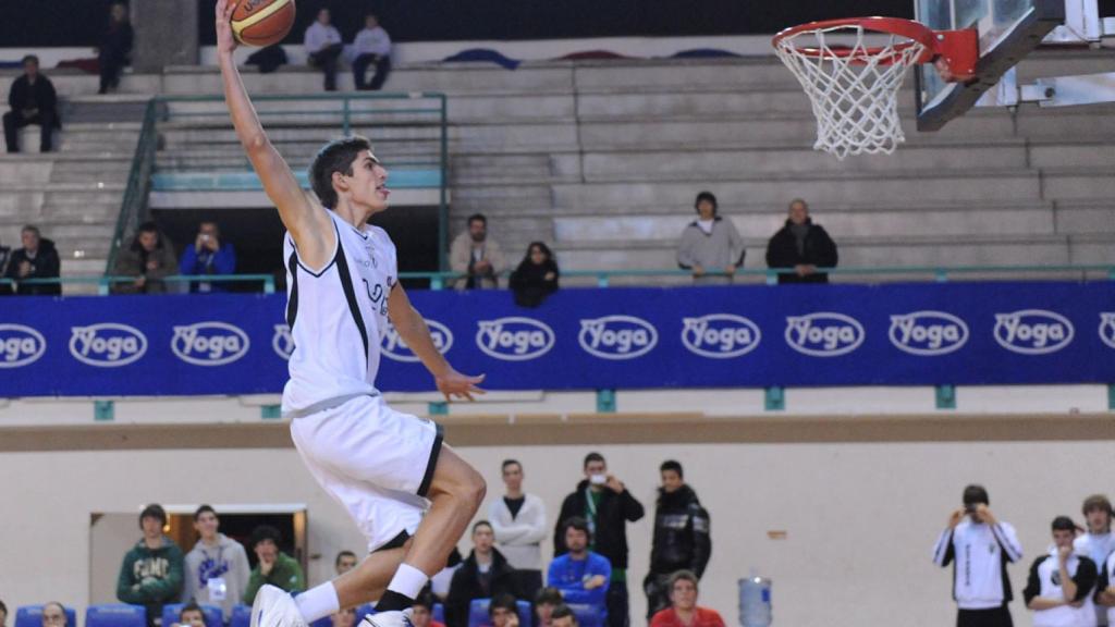 Adam Pechacek. Foto: Monbus Obradoiro