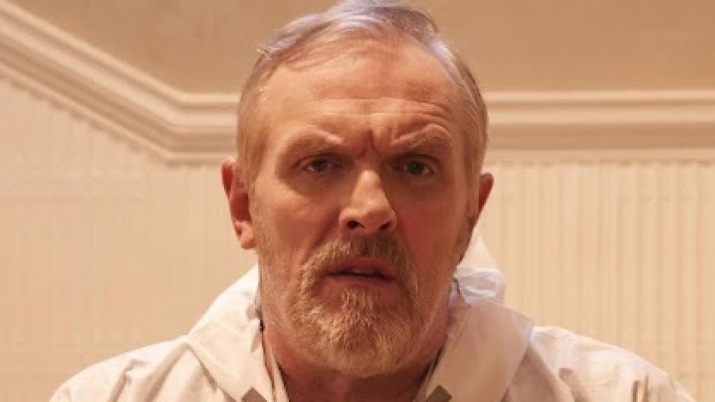El actor y guionista Greg Davies en 'The Cleaner'