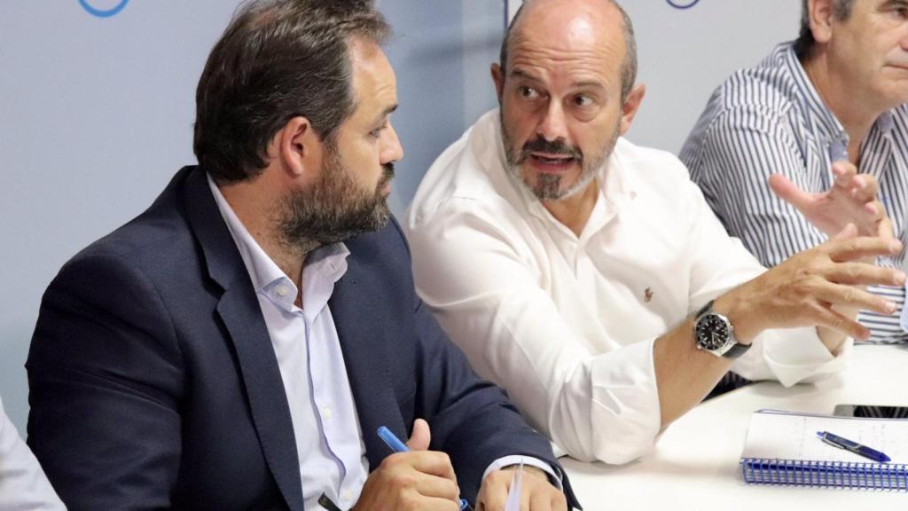 Núñez describe con tres palabras el IPC de Castilla-La Mancha, el peor de todo el país